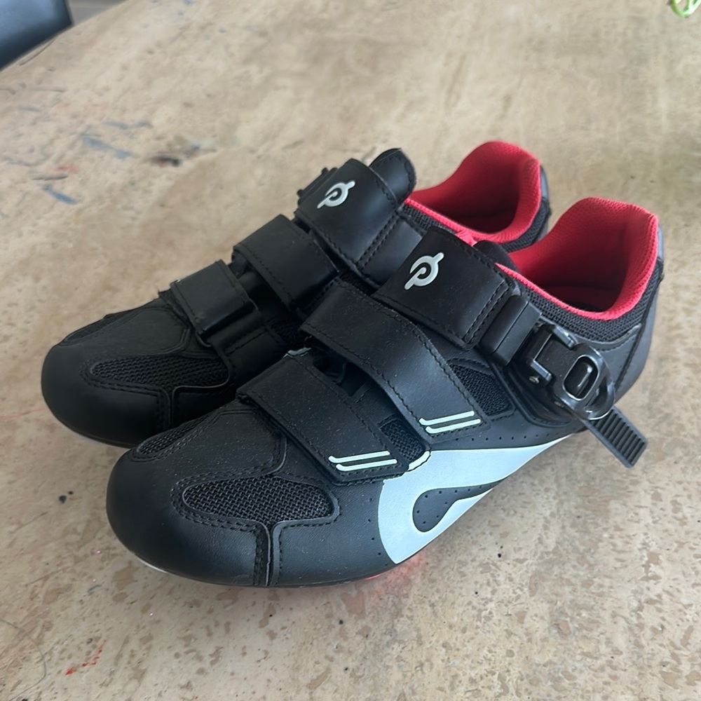 Black and Red Sneakers with Velcro Strap and Ratchet Buckle